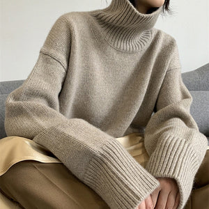 Open image in slideshow, Loose Fitting Turtleneck Pullover
