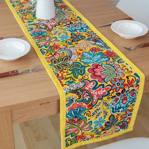 Open image in slideshow, Psychedelic Floral Table Runner
