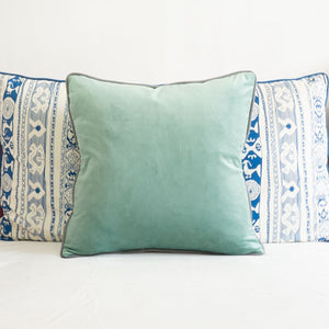 Open image in slideshow, Renaissance Color Palette Velvet Pillow Cases
